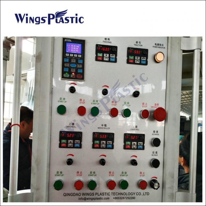 Macchine per la produzione di tappetini per calandratori in PVC 8